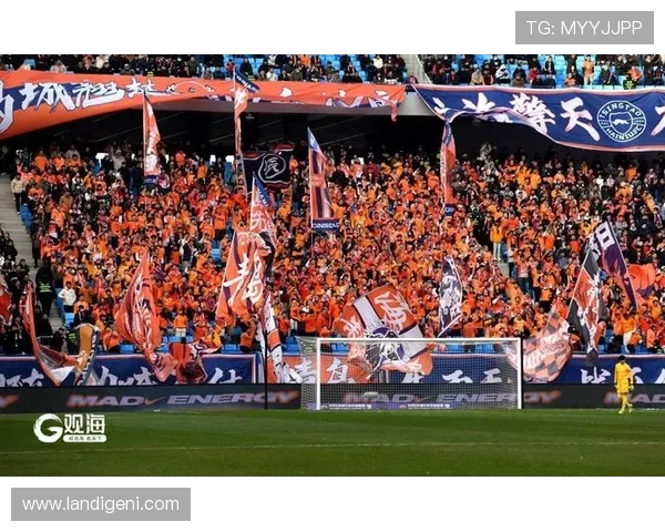 河南嵩山龙门迎战青岛海牛全力争胜力拼中超联赛首胜