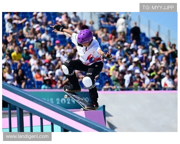 武汉滑板队在全国滑板状态排行榜中荣获第八名的优异成绩