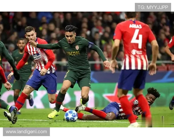 克维伊与尼姆的激烈对决揭示法乙联赛的竞争格局与未来走势